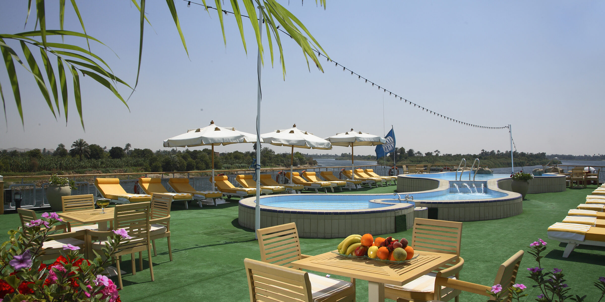 Sonesta Star Goddess Sun Deck