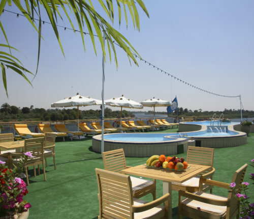 Sonesta Star Goddess Sun Deck