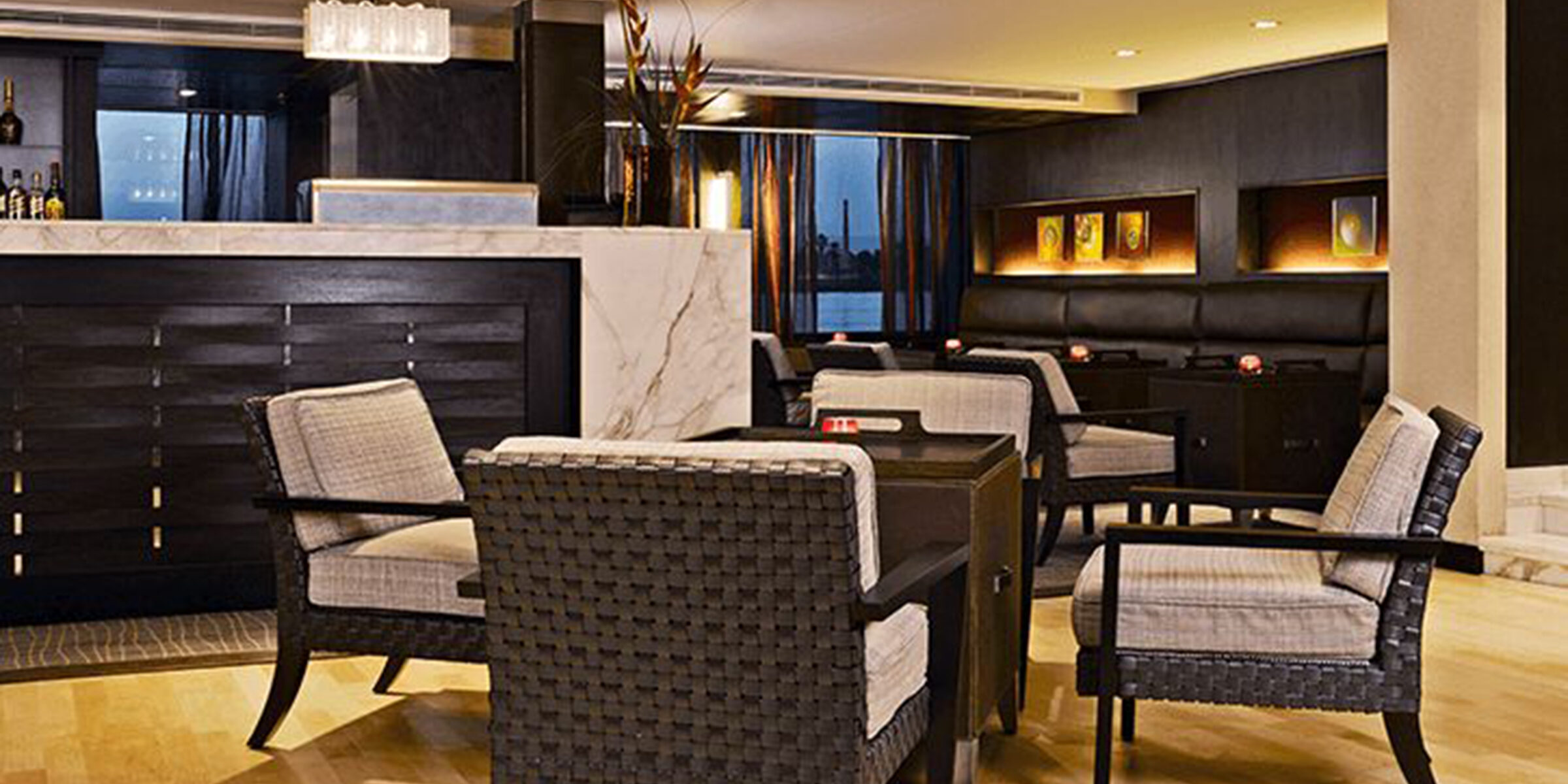 Oberoi Zahra Lounge Bar