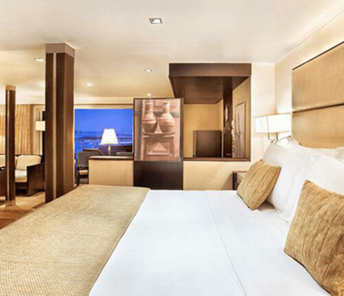 Oberoi Zarah Luxury Cabin