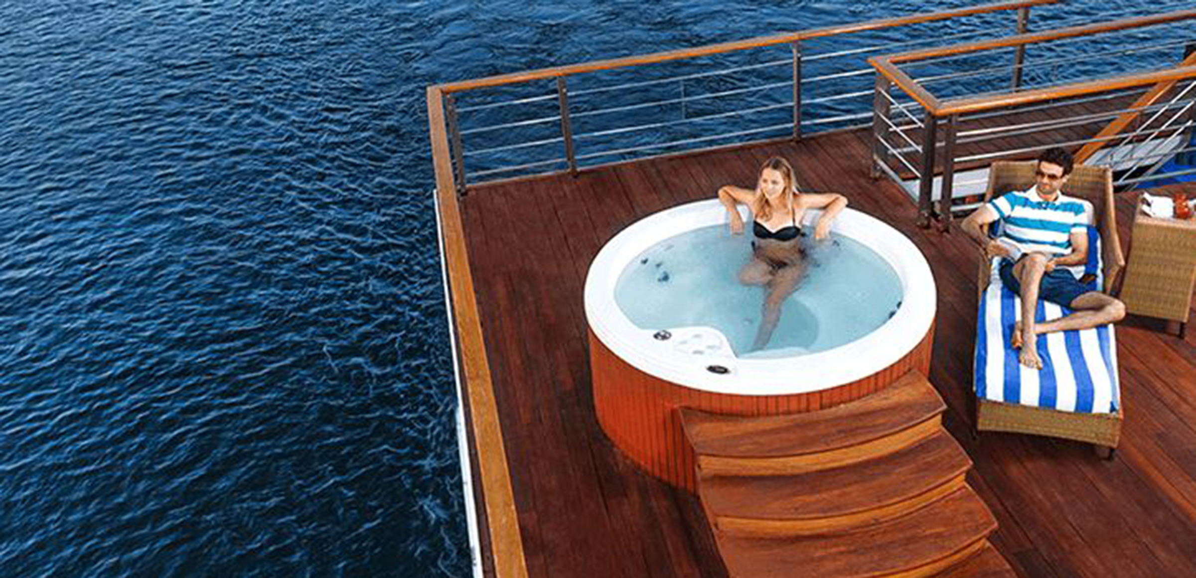 Oberoi Zahra Luxury Suite plunge pool